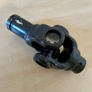 Kloub kardanu Kubota B5000, B5001 průměr 20/14 zubů a 16/20 zubů