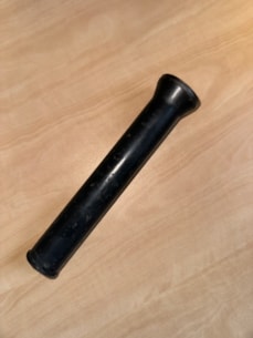 Krycí trubka Kubota B1500 použitá