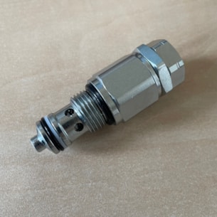 Ventil hydrauliky Kioti DK5010