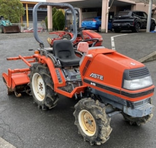 Malotraktor Kubota Aste A175DT