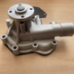 Vodní pumpa Mitsubishi S4S - novější typ
