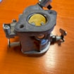 Karburátor Briggs & Stratton pro Sherpa AS940 použitý