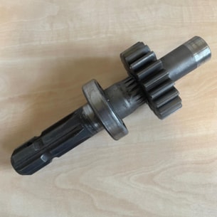 Hřídel vývodová PTO Shibaura D208 použitá