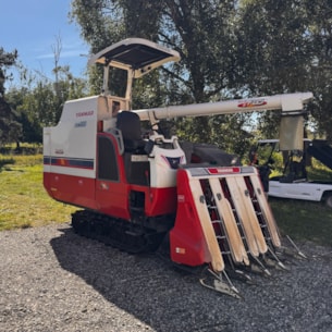 Kombajn pásový Yanmar GC558