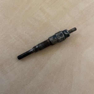 Svíčka M10 68/19,5 mm Kubota D750, Yanmar použitá