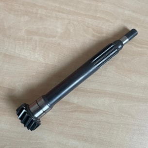 Hřídel Iseki Geas TG33