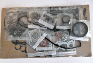 Sada těsnění motoru Kubota V2403 DI