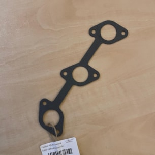 Těsnění výfuku Kubota D950 - sběrného potrubí výfuku