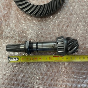 Pastorek diferenciálu a ozubené kolo Shibaura P21F