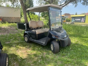 Vozík elektrický EZGO RXV Black 48V vč. příslušenství v.č. 5668489