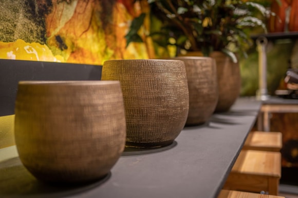 1_Ryan_shiny_gold_01